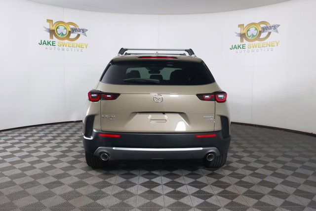 Vehicle image 6 of 24