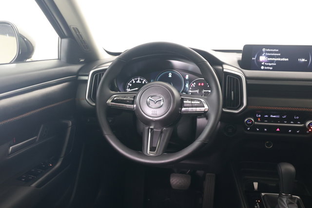 Vehicle image 14 of 24