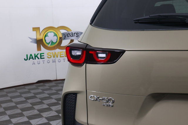 Vehicle image 10 of 24