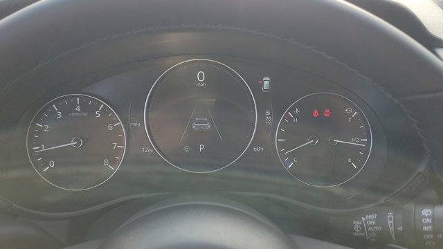 Vehicle image 28 of 33