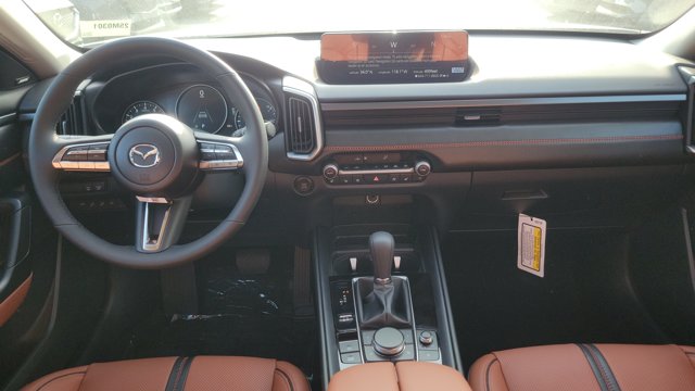 Vehicle image 11 of 33