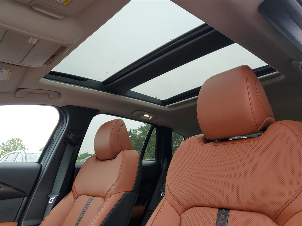 Vehicle image 12 of 32