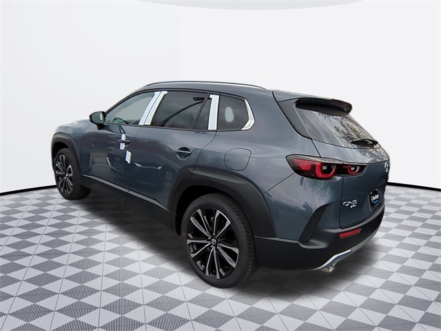 Vehicle image 4 of 8