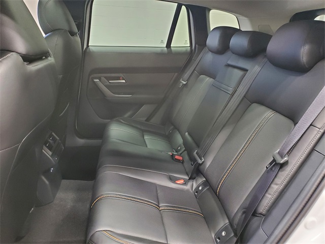Vehicle image 13 of 30
