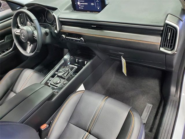 Vehicle image 17 of 30