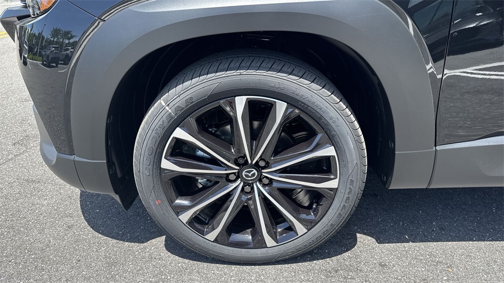 Vehicle image 23 of 59