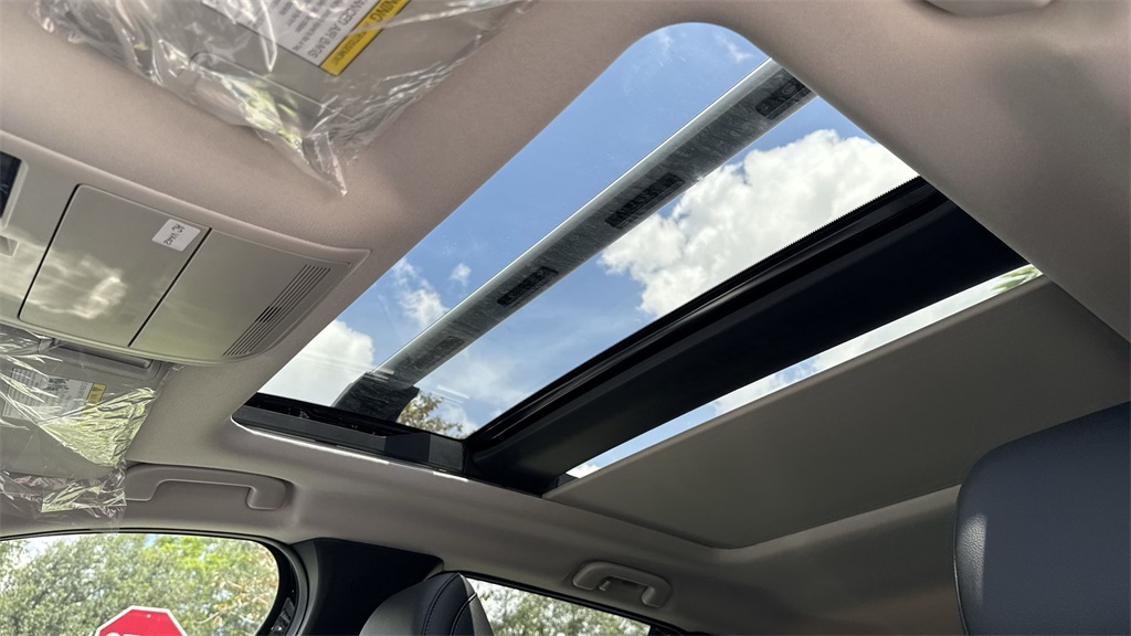 Vehicle image 41 of 59