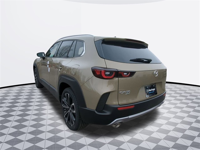 Vehicle image 5 of 10