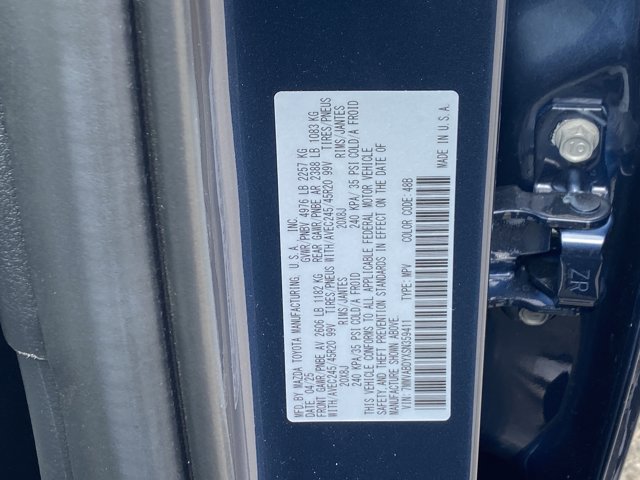 Vehicle image 18 of 19