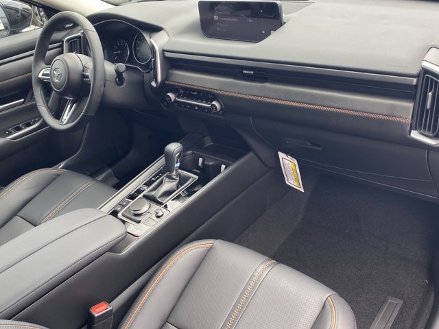 Vehicle image 7 of 19