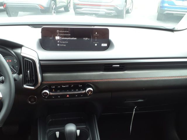 Vehicle image 12 of 24