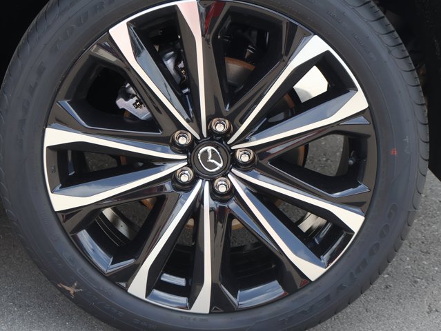 2025 Mazda CX-50 2.5 Turbo Premium Plus Package Image 9 of 53