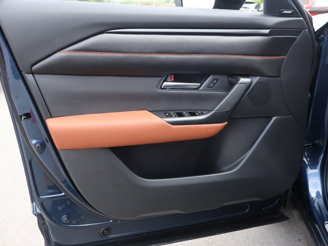 2025 Mazda CX-50 2.5 Turbo Premium Plus Package Image 31 of 53