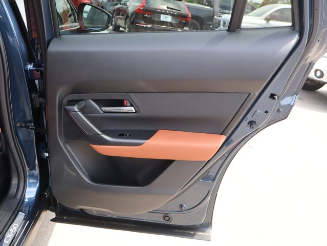 2025 Mazda CX-50 2.5 Turbo Premium Plus Package Image 45 of 53