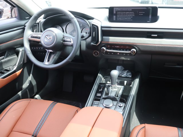 2025 Mazda CX-50 2.5 Turbo Premium Plus Package Image 18 of 53