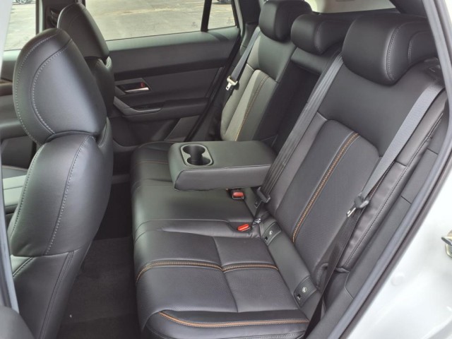 2025 Mazda CX-50 2.5 Turbo Premium Plus Package Image 10 of 30