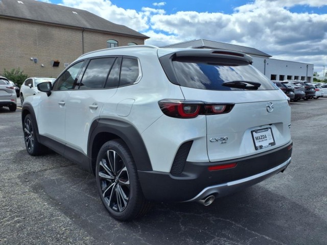 2025 Mazda CX-50 2.5 Turbo Premium Plus Package Image 7 of 30