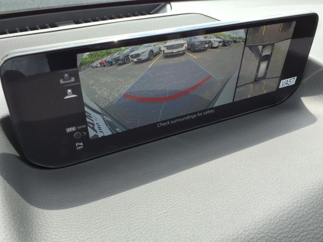 2025 Mazda CX-50 2.5 Turbo Premium Plus Package Image 16 of 30