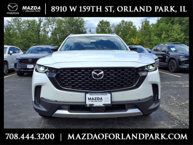 2025 Mazda CX-50 2.5 Turbo Premium Plus Package Image 2 of 30