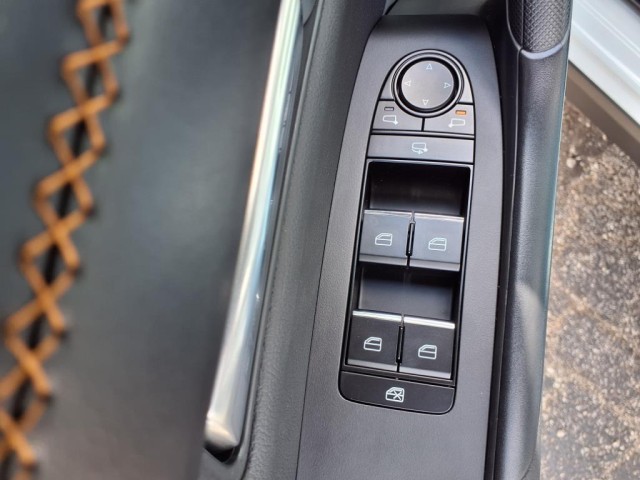 2025 Mazda CX-50 2.5 Turbo Premium Plus Package Image 23 of 30