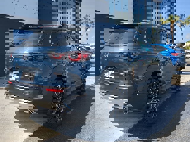 Vehicle image 5 of 28