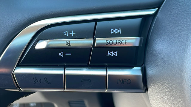 Vehicle image 42 of 47