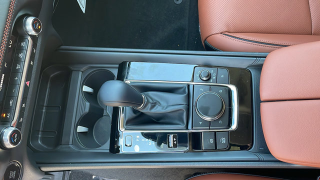 Vehicle image 23 of 47