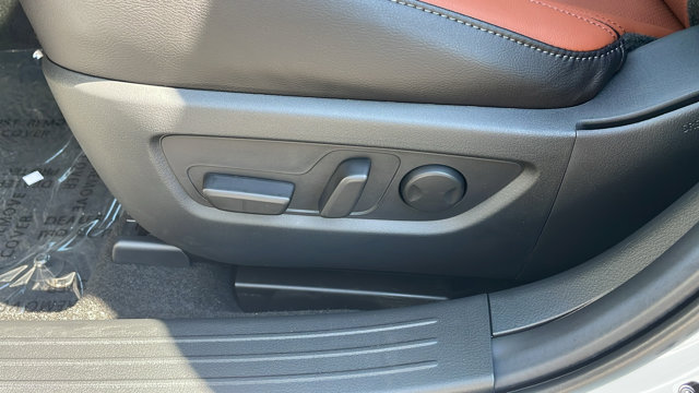 Vehicle image 47 of 47