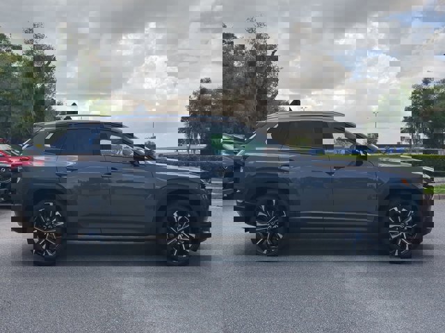 Vehicle image 4 of 29