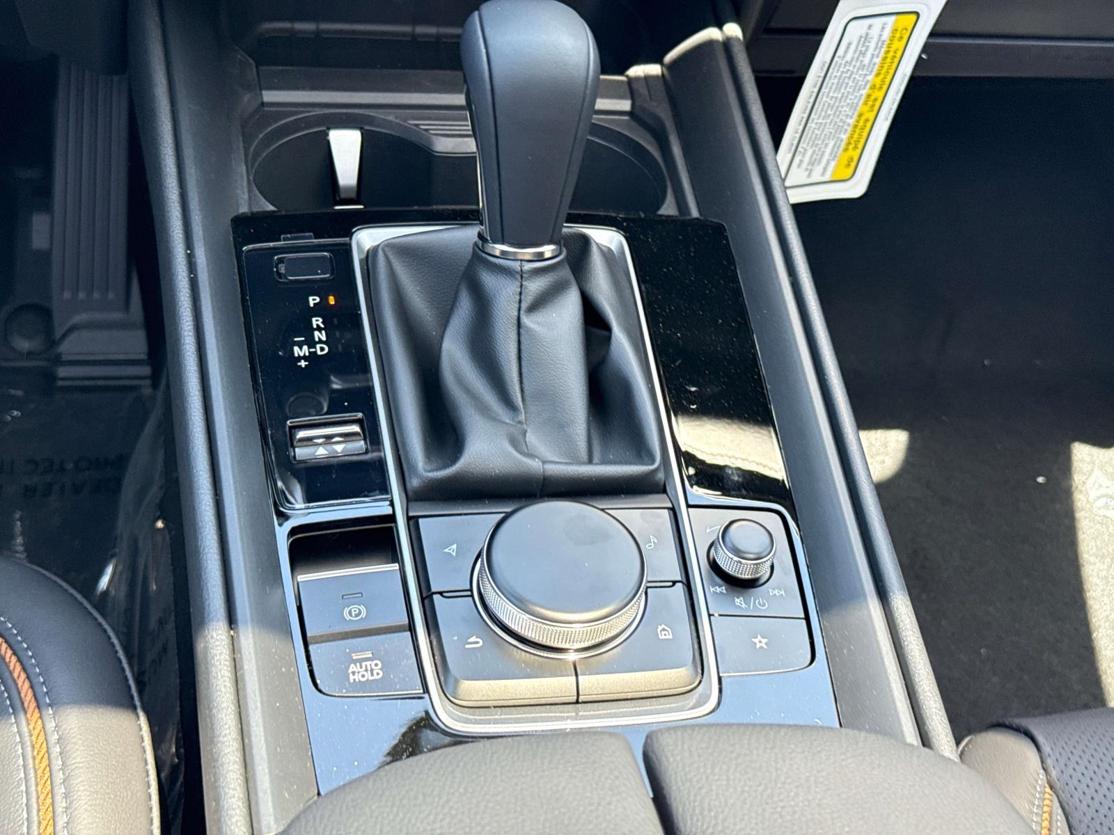 Vehicle image 9 of 15