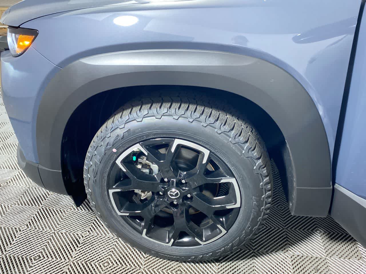 Vehicle image 17 of 35