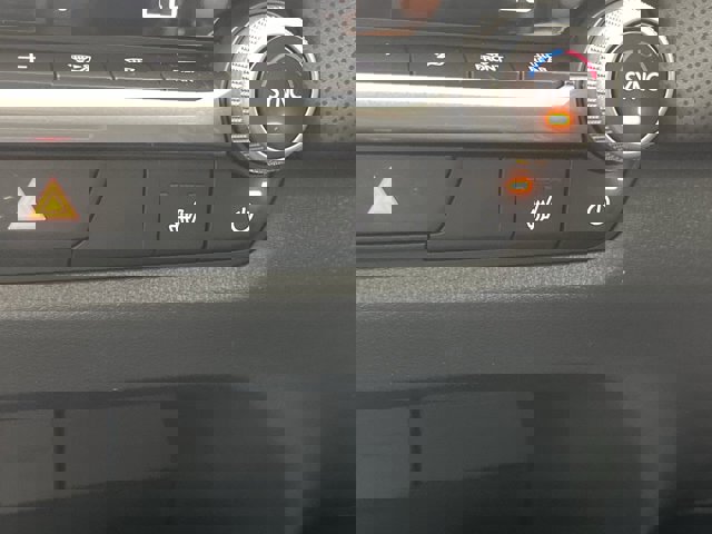 Vehicle image 27 of 38