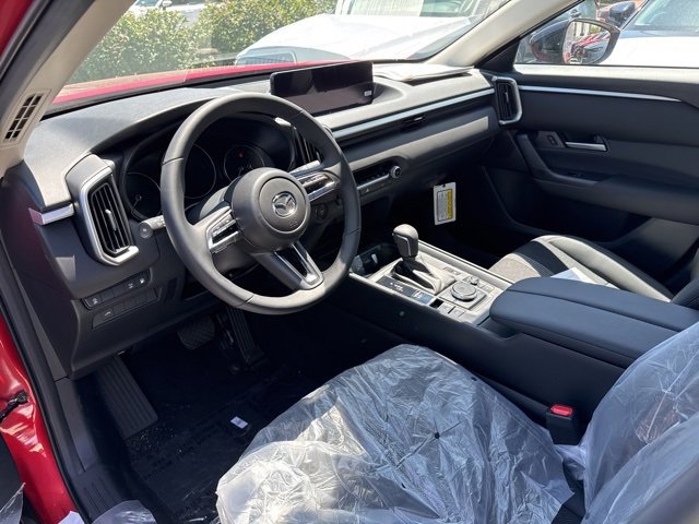 2025 Mazda CX-50 Hybrid Preferred Package Image 6 of 9