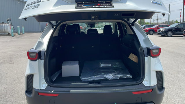 Vehicle image 13 of 41