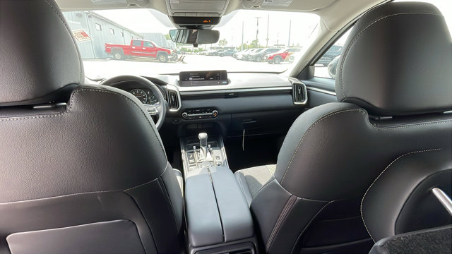 Vehicle image 19 of 41