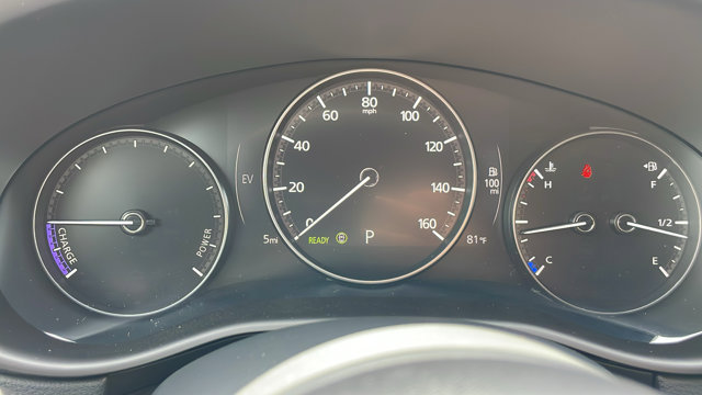 Vehicle image 21 of 41