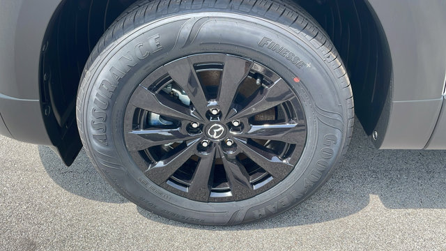 Vehicle image 10 of 41