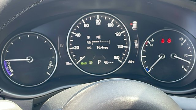 Vehicle image 19 of 42