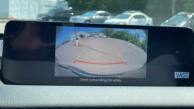 Vehicle image 21 of 42