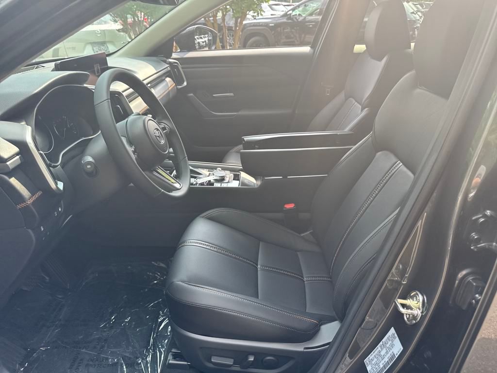 Vehicle image 9 of 40