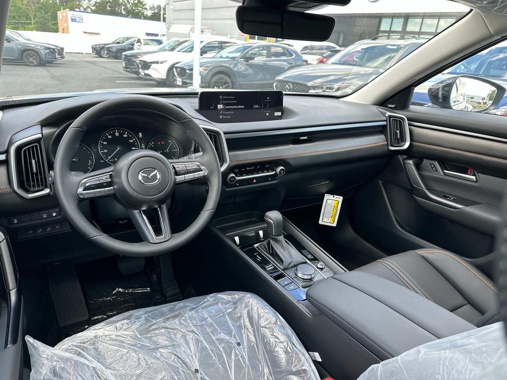 Vehicle image 7 of 36