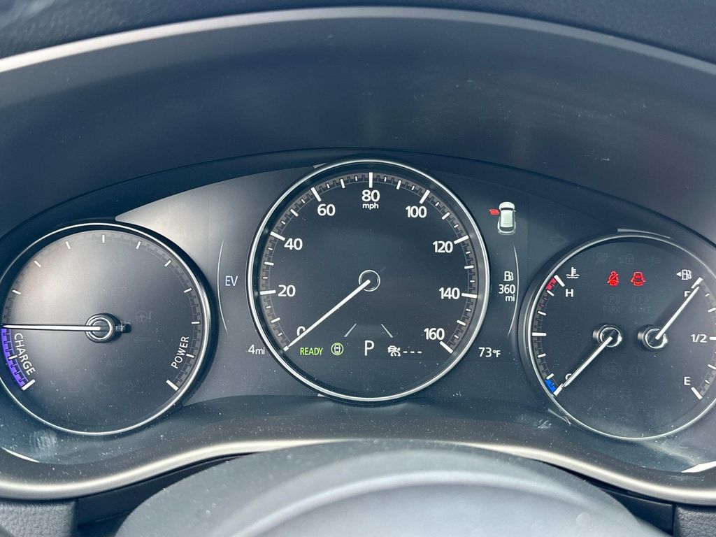 Vehicle image 20 of 36