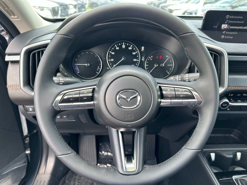 Vehicle image 16 of 36