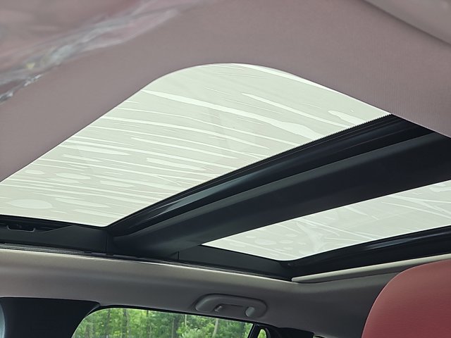 Vehicle image 8 of 20