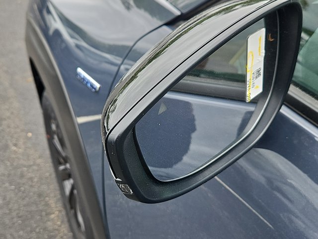 Vehicle image 5 of 20