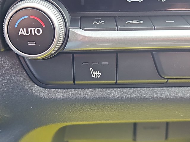 Vehicle image 12 of 20