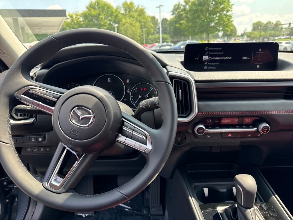 Vehicle image 13 of 40