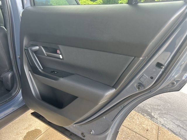 Vehicle image 31 of 39