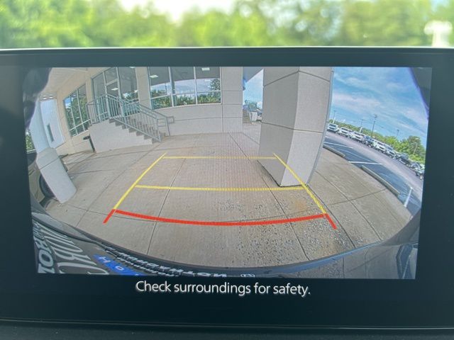 Vehicle image 23 of 39