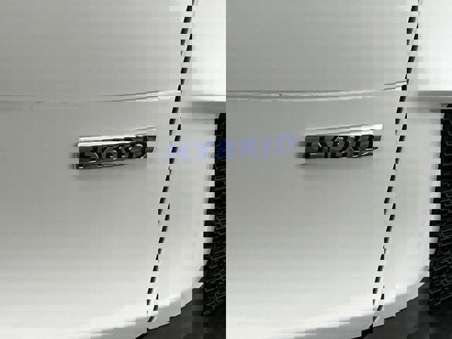 Vehicle image 40 of 41